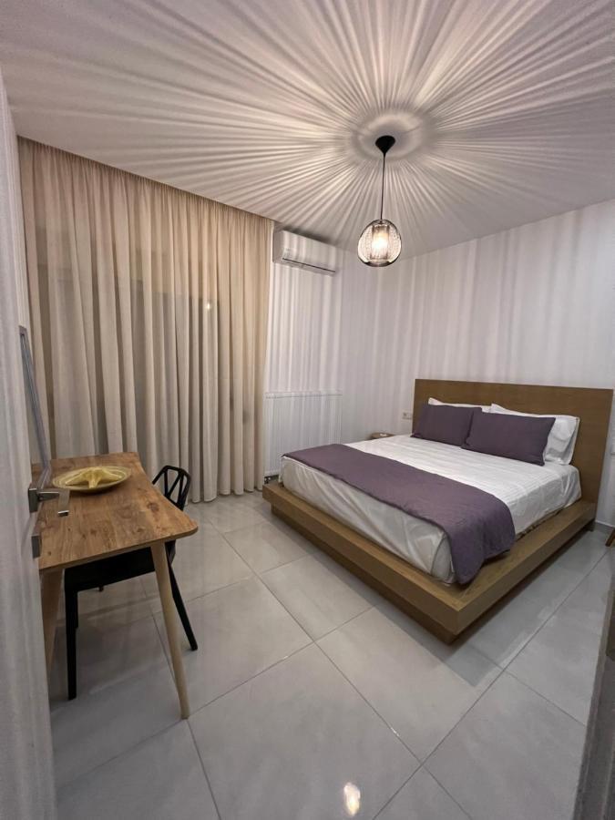Modern Apartment Close To Airport With Gym And Bbq Iráklio Kültér fotó